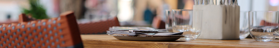 Eating Pub Food Steakhouses at Twisted Tail Steakhouse & Saloon restaurant in Logan, IA.